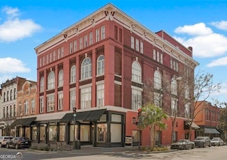 110 Barnard St, Savannah, GA 31401