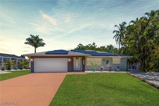 4555 Auburn Ave, Fort Myers, FL 33905