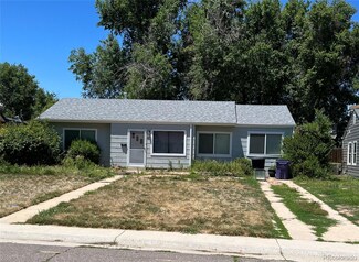 2815 S Dexter Way, Denver, CO 80222