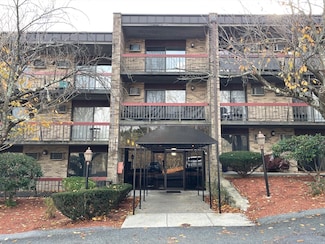 59 Cambridge Rd Unit 108, Woburn, MA 01801