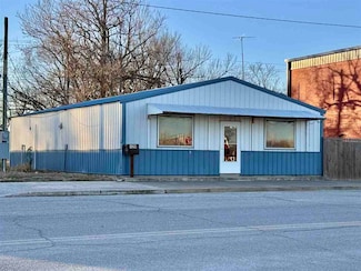 133 S Cosden Ave, Shidler, OK 74652