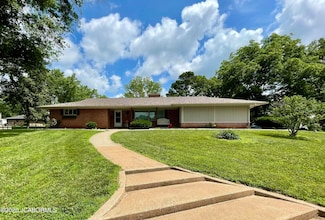 501 W Morgan St, Tipton, MO 65081
