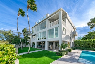 108 N Bounty Ln, Key Largo, FL 33037