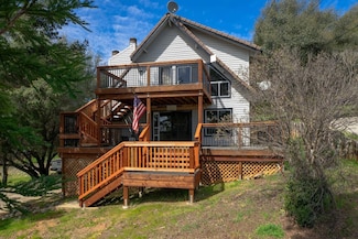 12780 Mount Jefferson St, Groveland, CA 95321