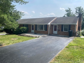 2914 Diplomat Dr, Roanoke, VA 24019