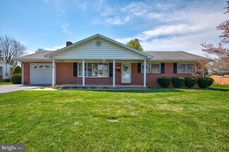 10814 Coffman Ave, Hagerstown, MD 21740