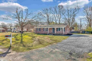 105 G St, Williamston, SC 29697