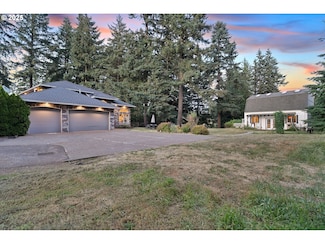 11712 Finnegans Way, Oregon City, OR 97045