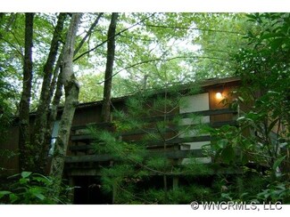 2015 Nancy Mtn Rd, Rosman, NC 28772