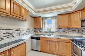 2867 Ashley Dr W Unit G, West Palm Beach, FL 33415