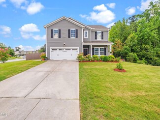 1103 Kimball Crest Ct, Fuquay-Varina, NC 27526