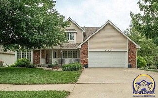 3530 SW Spring Hill Dr, Topeka, KS 66614
