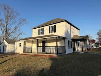 724 W Commercial St, Hartford City, IN 47348