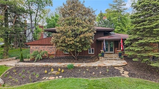 1900 W 50th St, Westwood Hills, KS 66205
