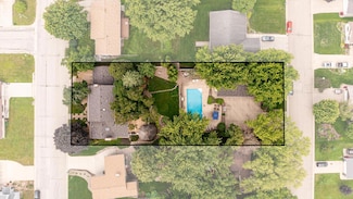 805 5th St NW, Kasson, MN 55944