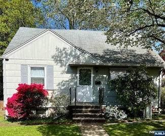 219 Sanzari Place, Maywood, NJ 07607