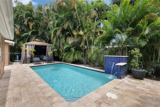 424 NE 27th Dr, Wilton Manors, FL 33334