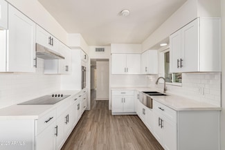 135 N Stapley Dr, Mesa, AZ 85203