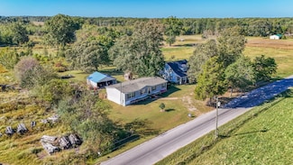 205 Dooley Rd, Ethridge, TN 38456