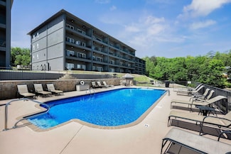 9661 Curry Hwy, Jasper, AL 35503