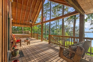 355 County Road 374 E, Broaddus, TX 75929