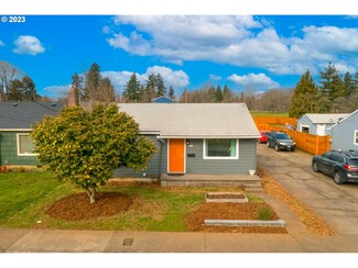 8733 SE Rural St, Portland, OR 97266