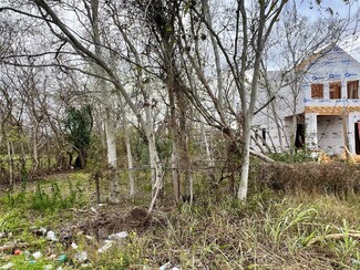 4015 Stassen St, Houston, TX 77051