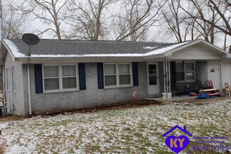 915 Elm St, Cloverport, KY 40111