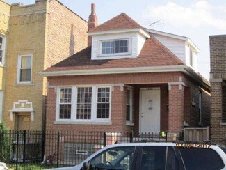 4107 W Crystal St, Chicago, IL 60651