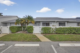 2641 Gately Dr W Unit 102, West Palm Beach, FL 33415