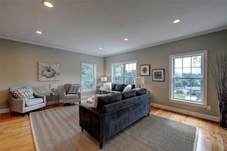 1303 Hunting Hill Dr, Cumberland, RI 02864