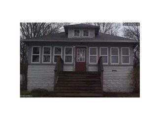 16144 High St, Middlefield, OH 44062