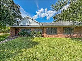 703 E 11th St, Mission, TX 78572