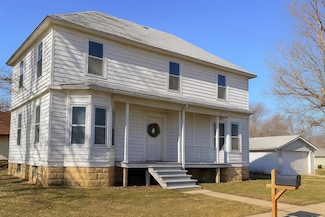 203 N 2nd St, Marion, KS 66861