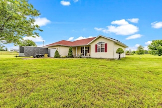 1640 E 541st Rd, Brighton, MO 65617