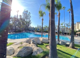 5515 Canoga Ave Unit 214, Woodland Hills, CA 91367