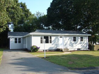 15 Jameson St, Fairhaven, MA 02719