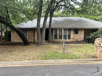 7517 Cimarron Dr, North Richland Hills, TX 76182