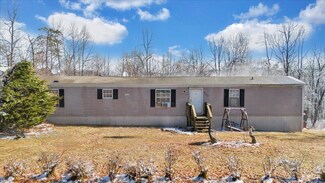 235 Goat Ln, Rocky Mount, VA 24151