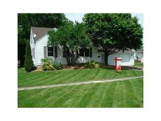 326 W Main St, Marengo, IA 52301