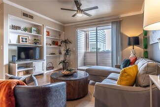 2111 Welch St Unit A232, Houston, TX 77019