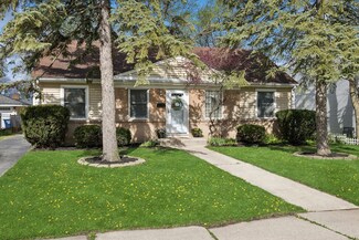1206 Newberry Ave, La Grange Park, IL 60526