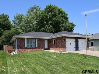 215 S 14th St, Seward, NE 68434