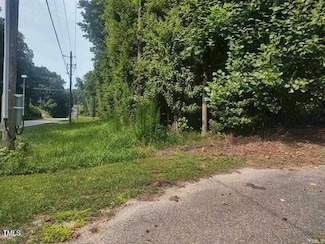 1312 S Main St, Fuquay-Varina, NC 27526