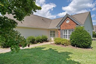 213 Woodbridge Cir Unit 40B, Mount Holly, NC 28120