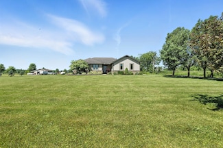 2117 Eagling Rd, Riley, MI 48041