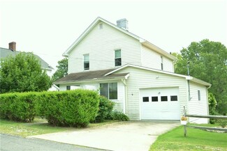 13 Main St, Southview, PA 15361
