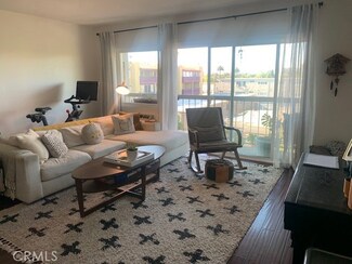 2844 E 3rd St, Long Beach, CA 90814