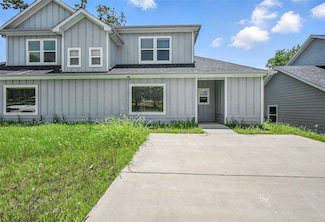 986 S 6th Ave Unit 988, Denison, TX 75021