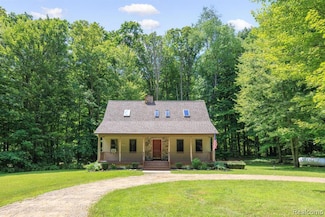 2931 N Lake Pleasant Rd, Attica, MI 48412